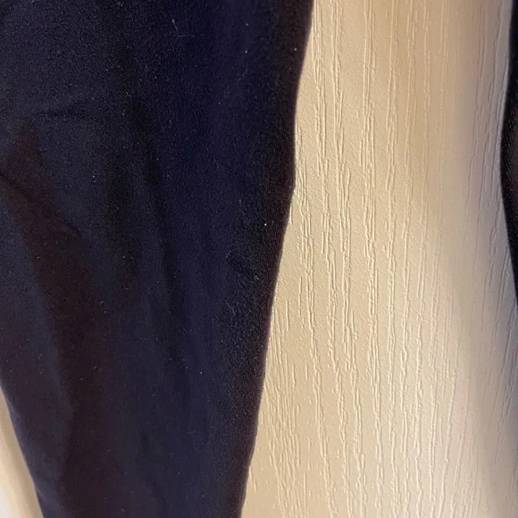 ALO Yoga Black High Rise Leggings - Picture 4 of 4